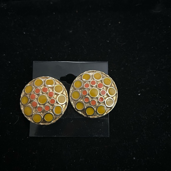 Yellow Floral and Gemstone Clip On Earrings Set - Picture 4 of 7